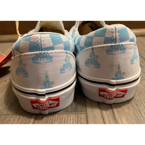 Disney World Vans 50th Anniversary Mickey Mouse Men's 10 Slip On Blue Shoes NWT - Picture 10 of 11